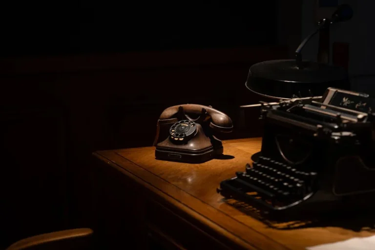 Antique Valuation Basics: Factors That Affect Price