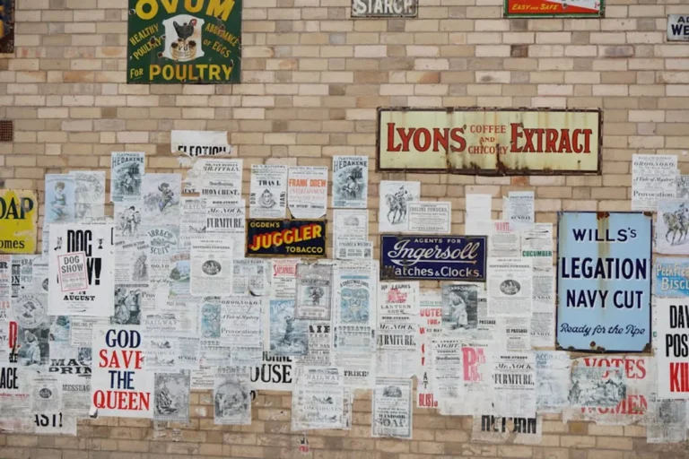 Best Vintage Posters Tips for Collectors