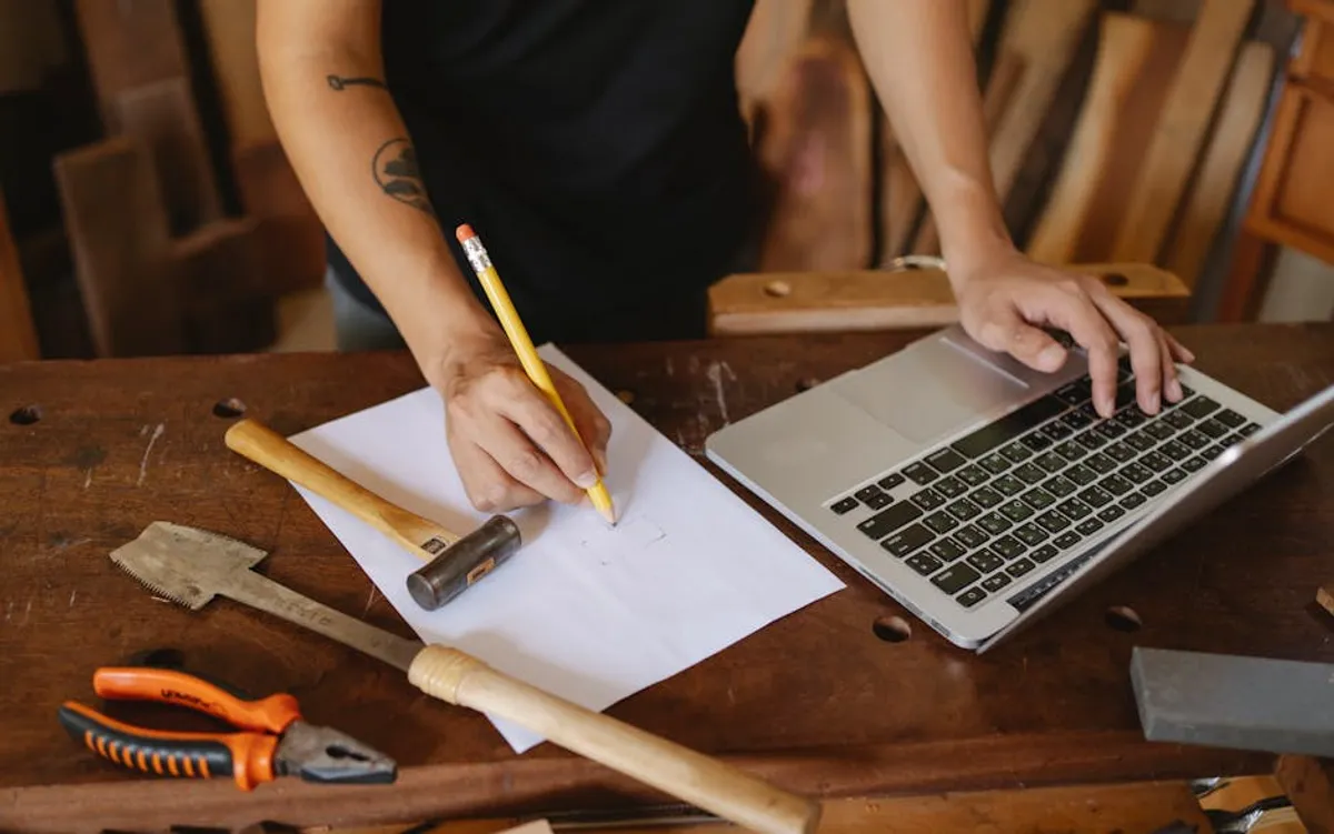 How to Create an Antiques Content Hub