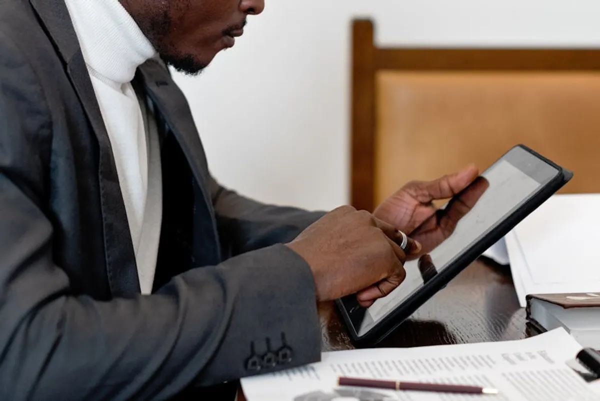 simplifydiggs.com and the Rise of Highly Specific Search Queries: For Story-Driven Brands